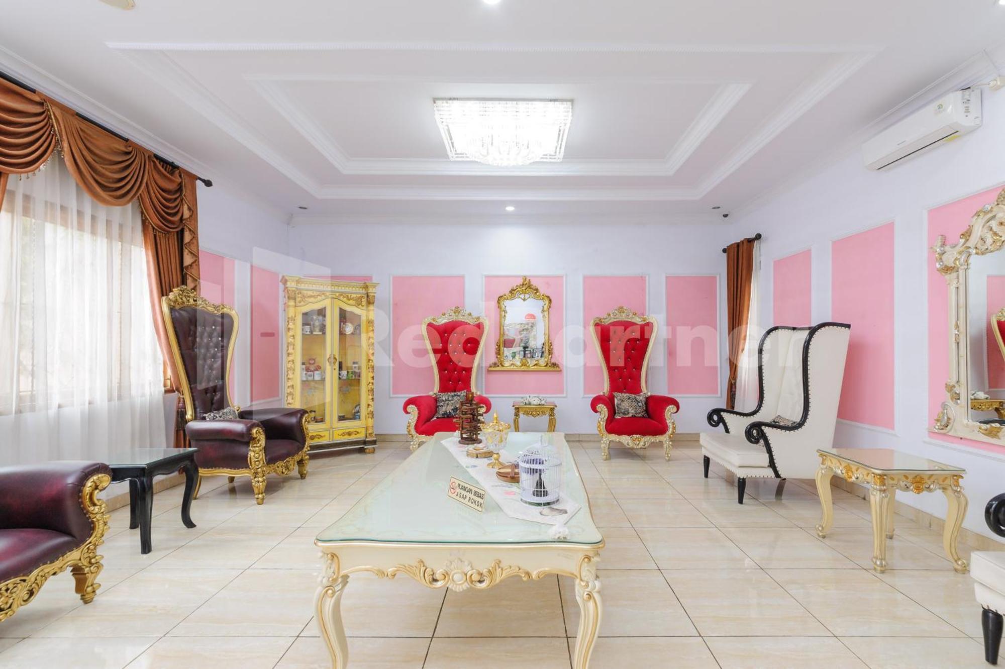 Pondok Cimanggu Syariah Mitra Reddoorz โบกอร์ ภายนอก รูปภาพ